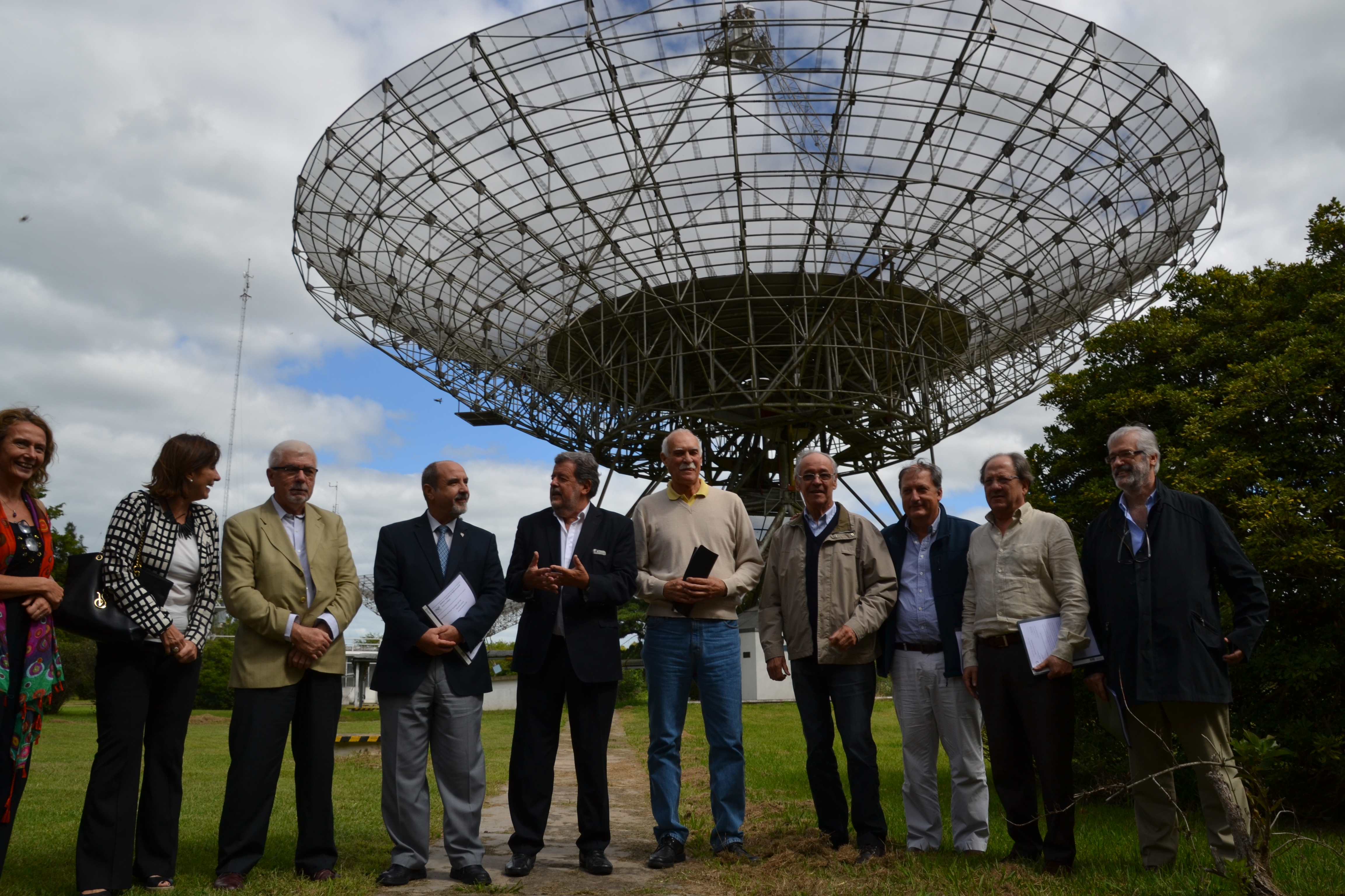 Visita al Instituto Argentino de Radioastronomía – Prensa CIC (16-03-2017)