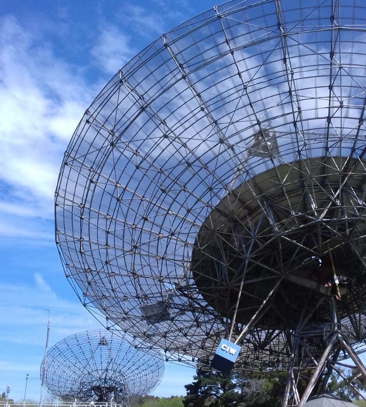 Trabajos en la Antena II